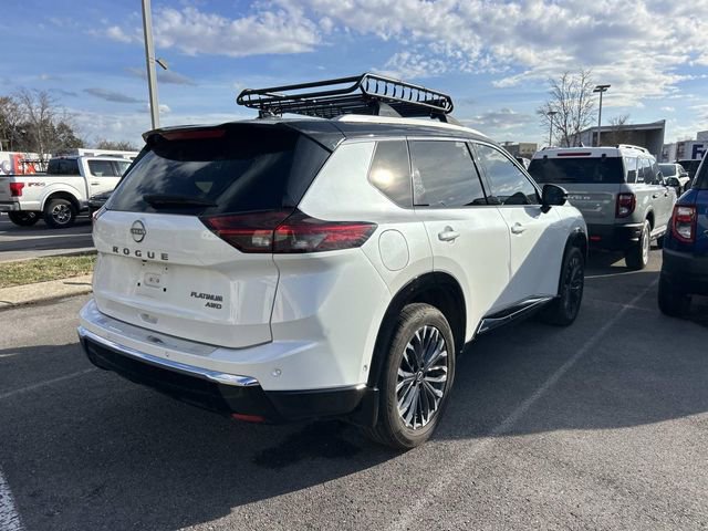 Used 2024 Nissan Rogue Platinum w/ Platinum Premium Package image 4