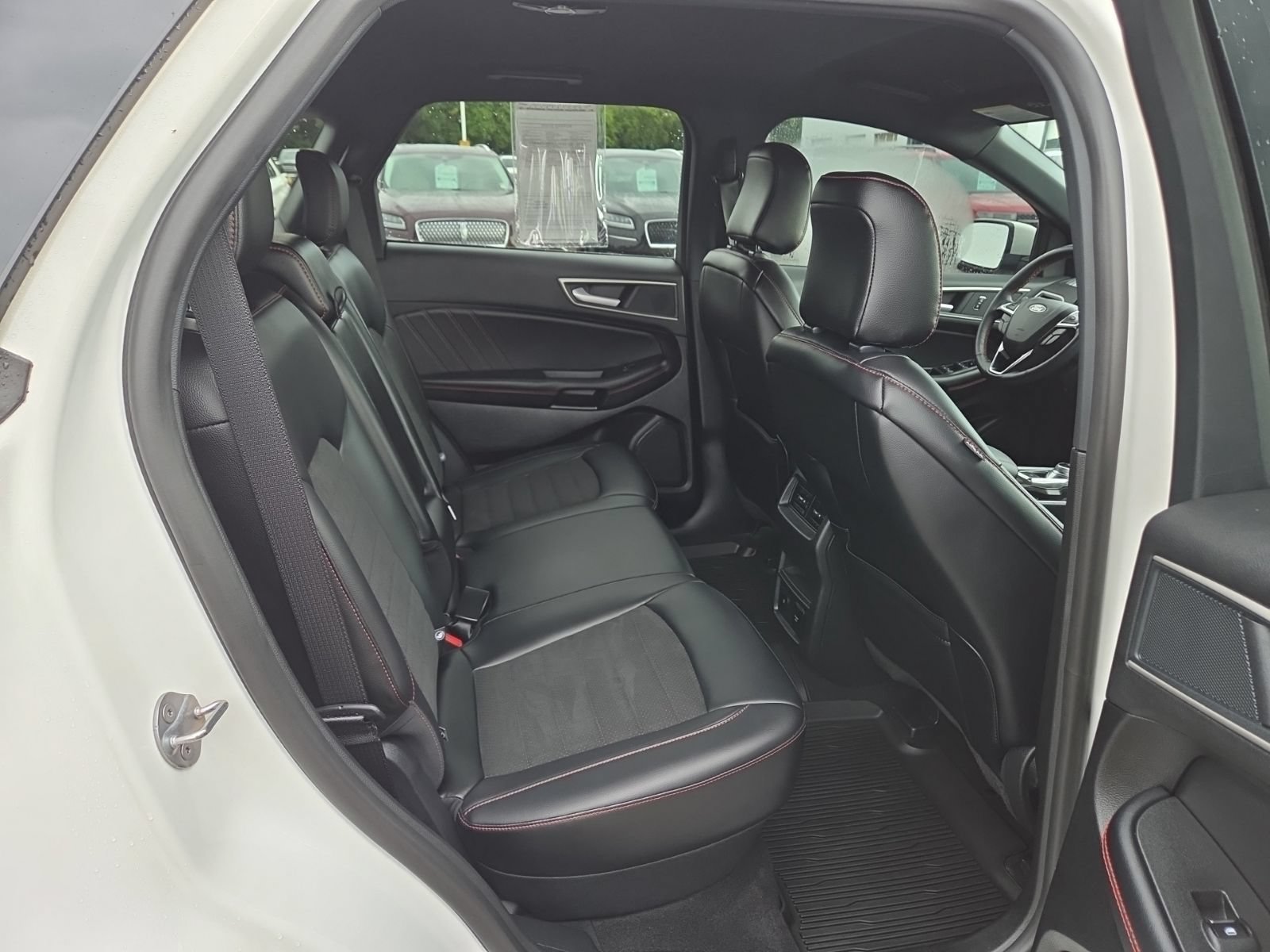 Certified 2024 Ford Edge ST-Line AWD/4WD image 48