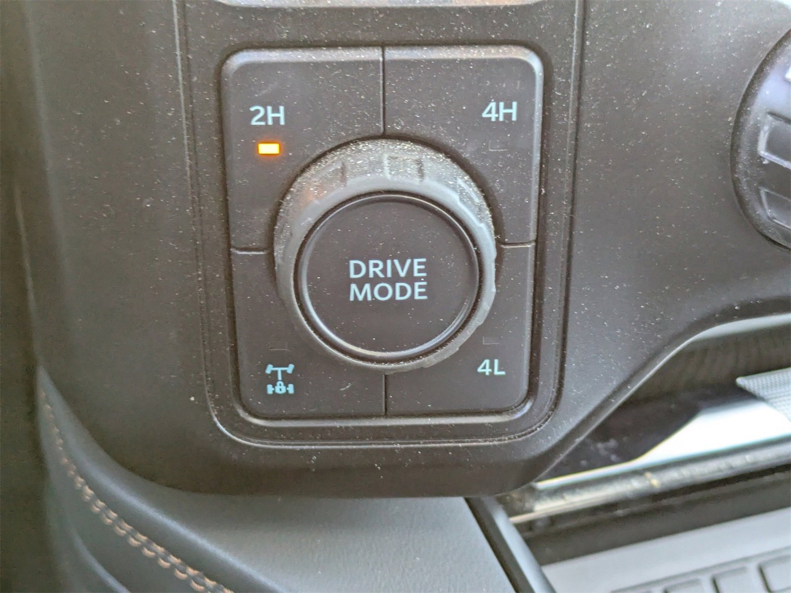 Certified 2024 Ford F250 Platinum image 24