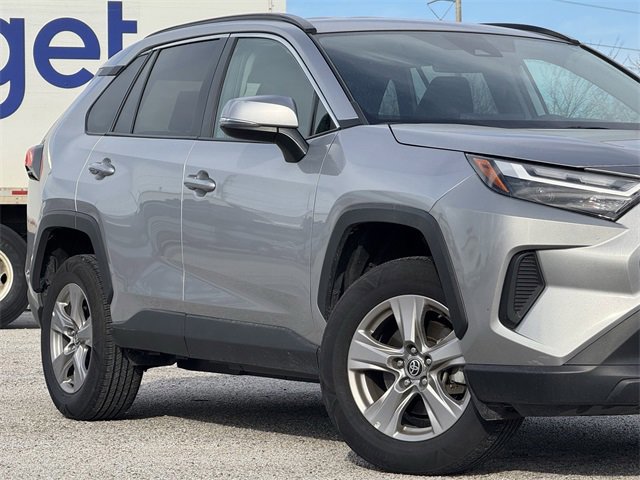 Used 2024 Toyota RAV4 XLE image 3