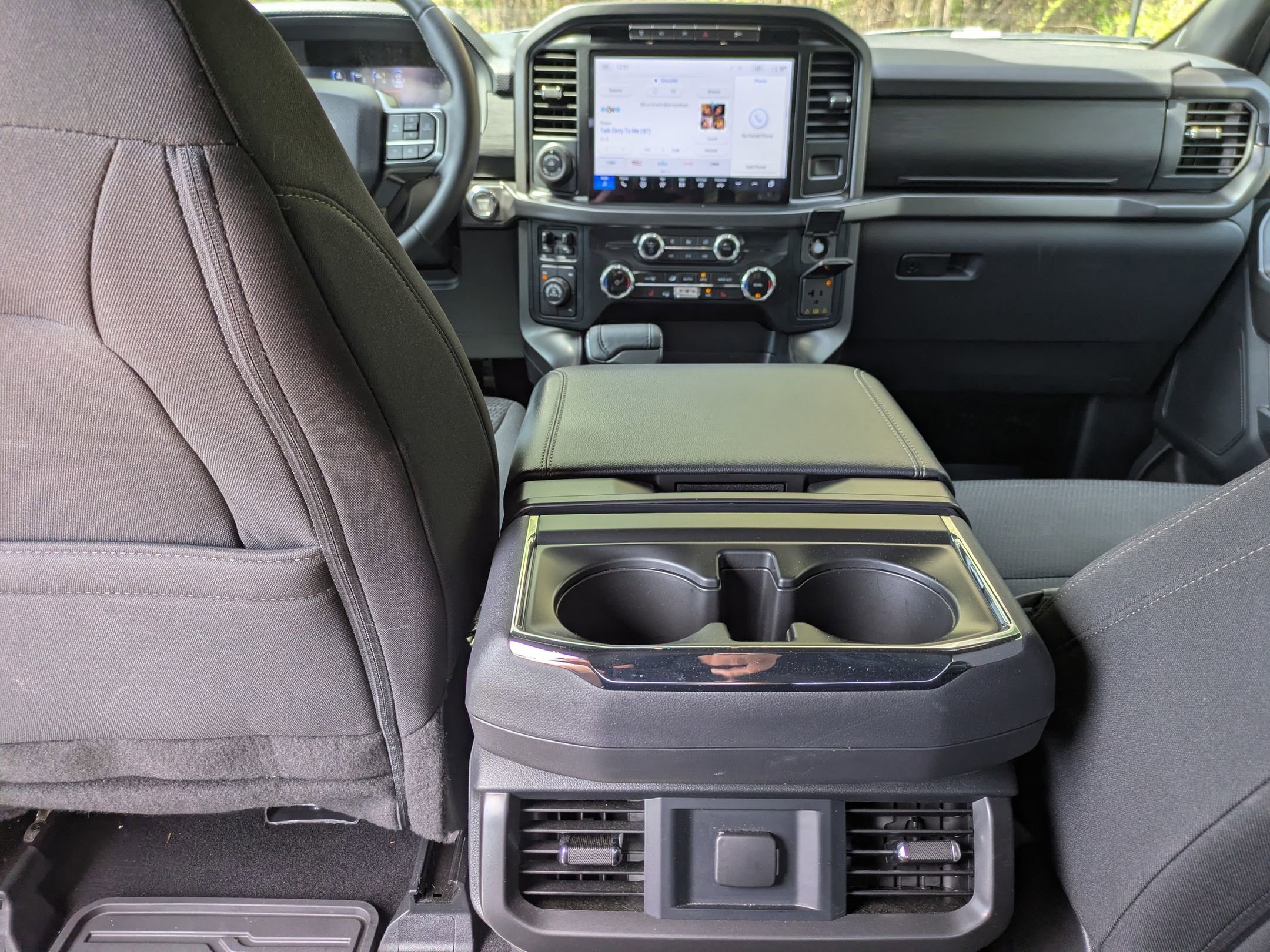 Certified 2024 Ford F150 XLT w/ Equipment Group 302A MID image 28