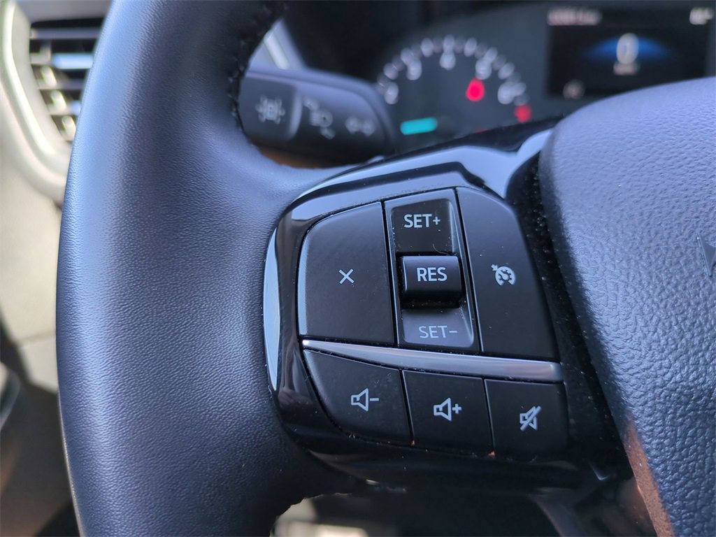 Certified 2022 Ford Escape SEL image 24