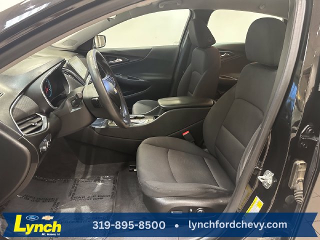 Used 2019 Chevrolet Malibu LT FWD image 6
