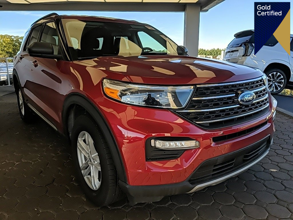 Certified 2023 Ford Explorer XLT w/ Equipment Group 202A image 1