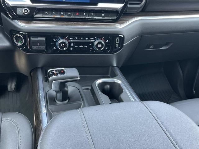 Used 2023 Chevrolet Silverado 1500 LT Trail Boss w/ LT Trail Boss Premium Package AWD/4WD image 18
