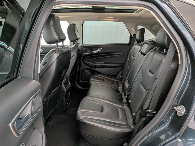 Certified 2022 Ford Edge Titanium w/ Equipment Group 301A AWD/4WD image 18