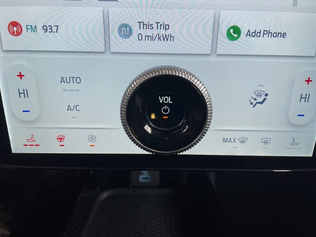 Certified 2022 Ford Mustang Mach-E Premium image 21