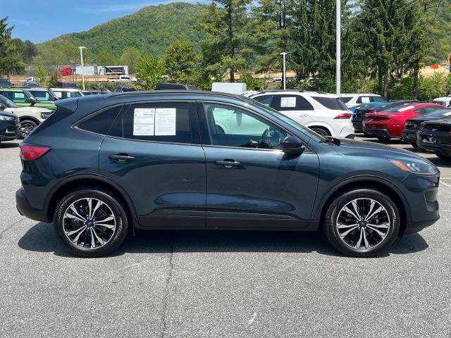 Certified 2022 Ford Escape SEL w/ SEL Stealth AWD Package image 2