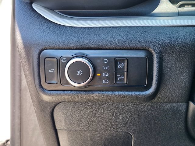 Certified 2023 Ford Explorer XLT w/ Equipment Group 202A AWD/4WD image 25