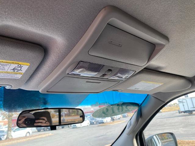 Used 2019 Nissan Frontier SV image 23