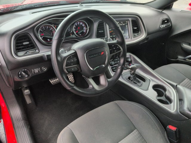 Used 2019 Dodge Challenger R/T RWD image 17