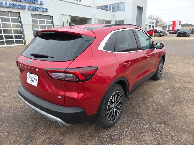 Certified 2025 Ford Escape SE w/ PHEV Premium Package FWD image 10