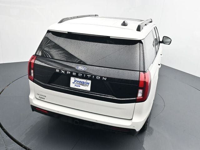 Certified 2025 Ford Expedition Active AWD/4WD image 30