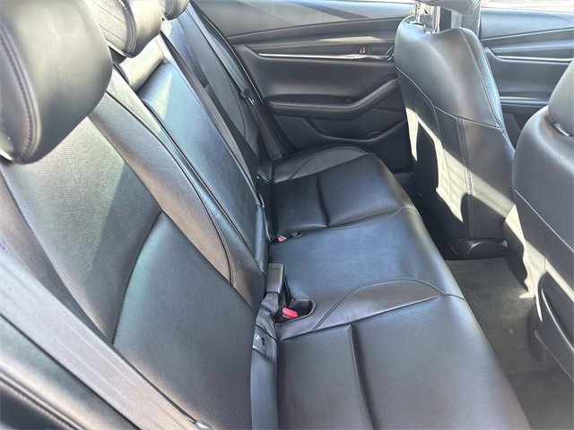 Used 2021 MAZDA MAZDA3 2.5 Turbo Sedan w/Premium Plus image 32