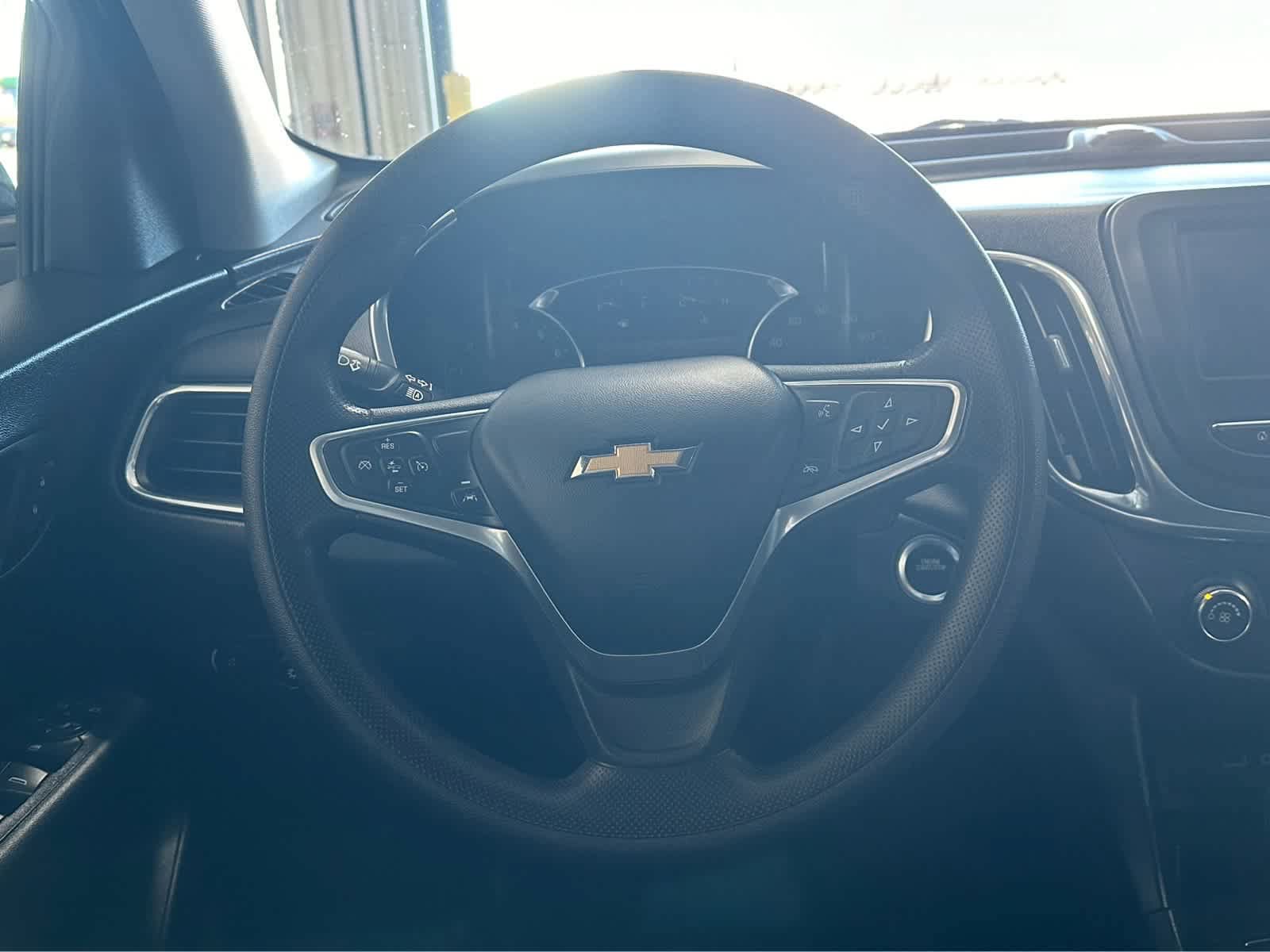 Used 2022 Chevrolet Equinox LT AWD/4WD image 11