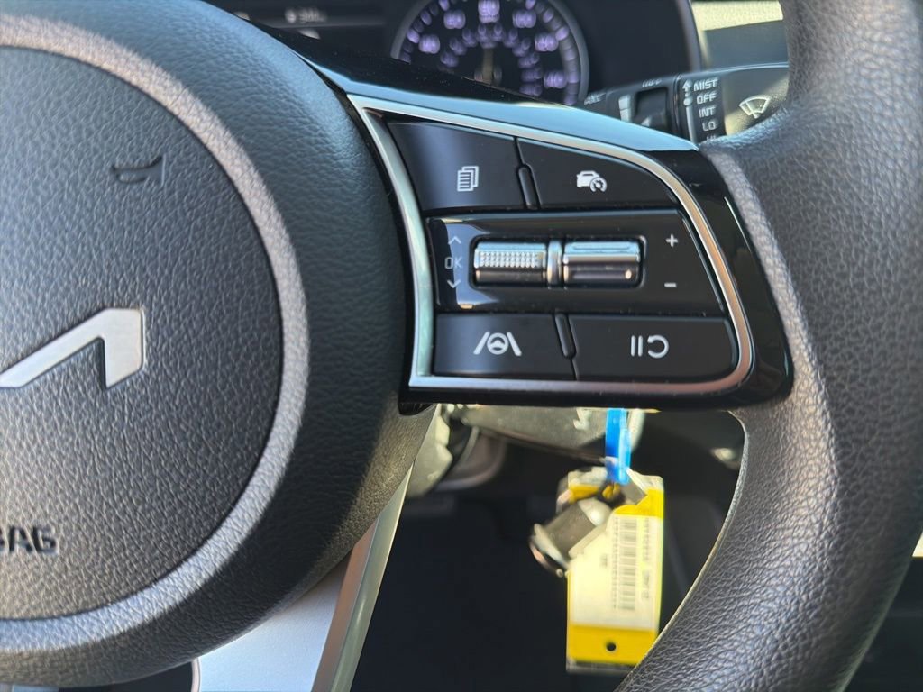 Used 2022 Kia Forte LXS w/ LXS Technology Package image 22