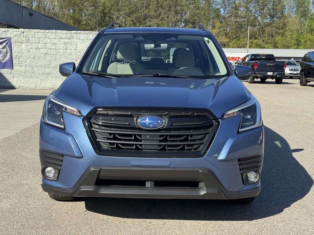 Used 2024 Subaru Forester Premium AWD/4WD image 6