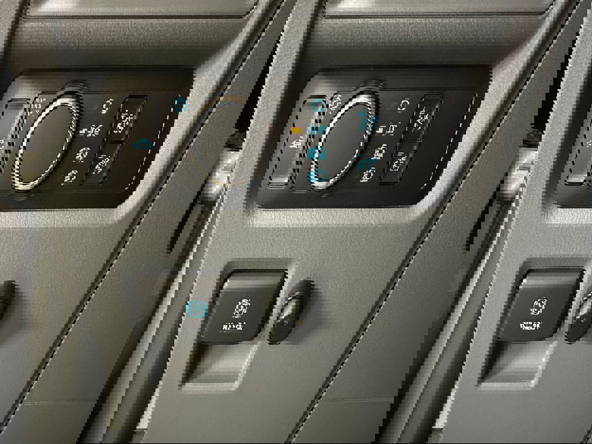 Certified 2022 Ford F150 XL w/ Equipment Group 101A High image 13