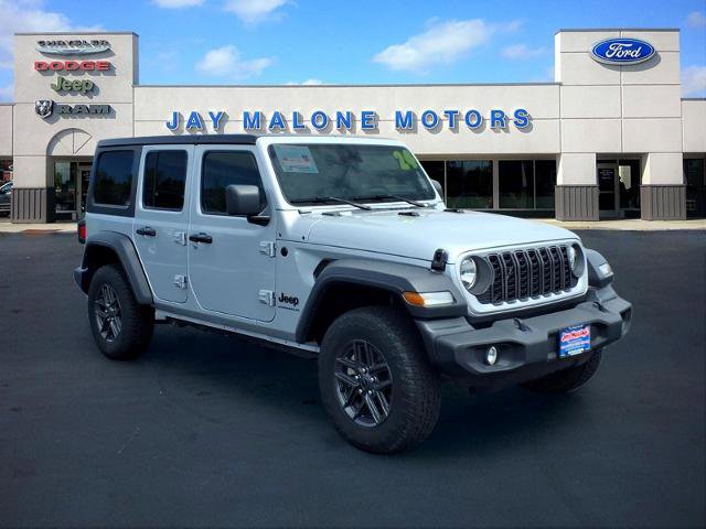 Used 2024 Jeep Wrangler Unlimited Sport AWD/4WD image 8