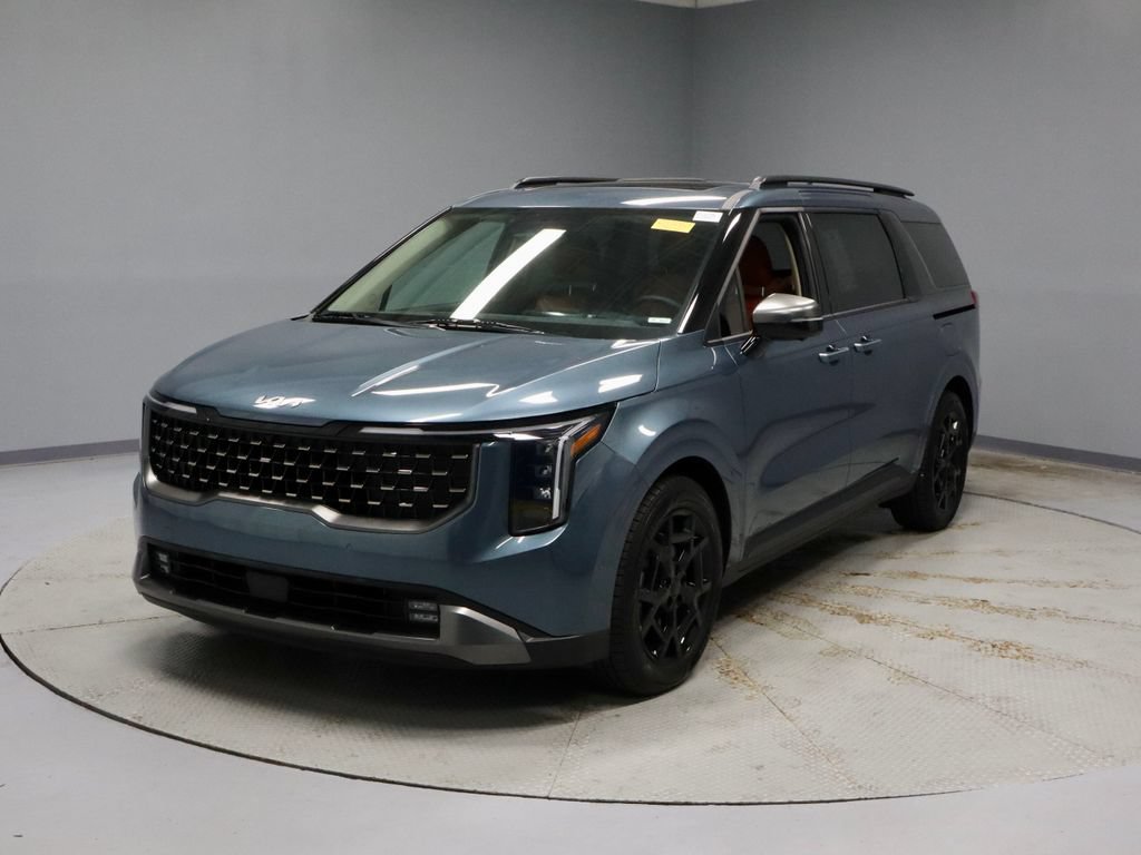 Used 2026 Kia Carnival SX w/ SX Dark Edition Package FWD image 9