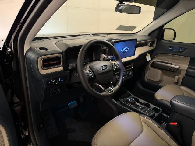 Certified 2025 Ford Maverick Lariat w/ 4K Tow Package image 4