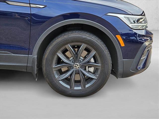Used 2024 Volkswagen Tiguan SE FWD image 20