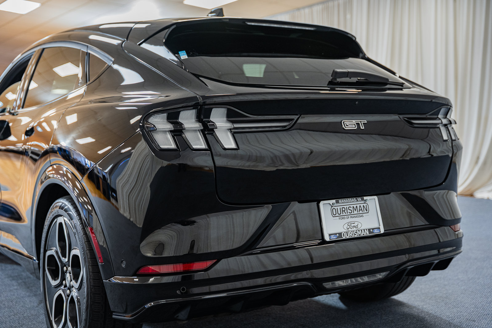 Certified 2023 Ford Mustang Mach-E GT AWD/4WD image 6