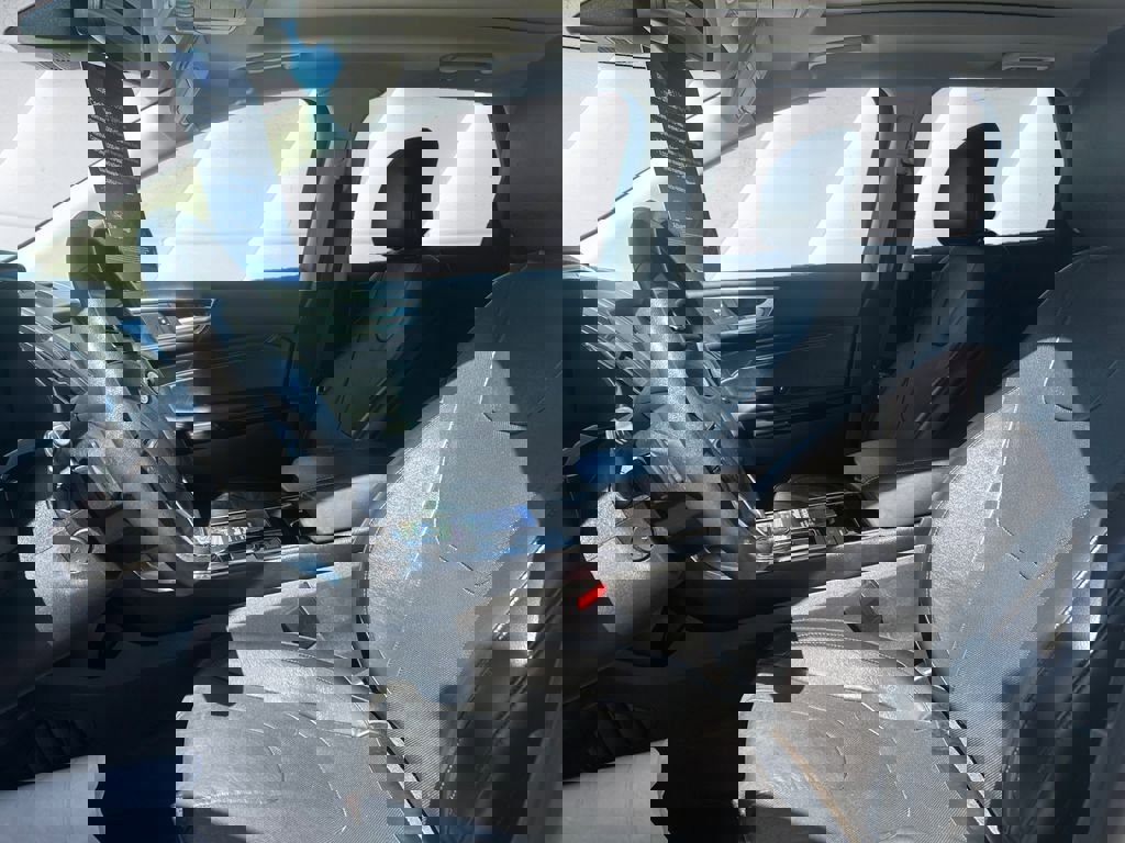 Certified 2019 Ford Edge Titanium w/ Equipment Group 301A image 7