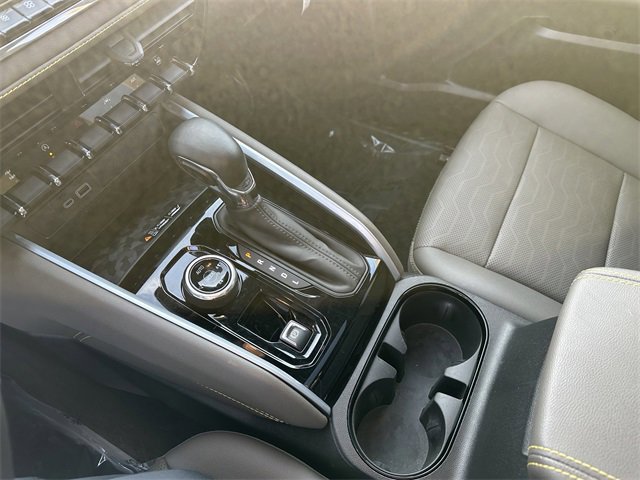 Used 2024 Chevrolet Colorado ZR2 w/ ZR2 Bison Edition image 25