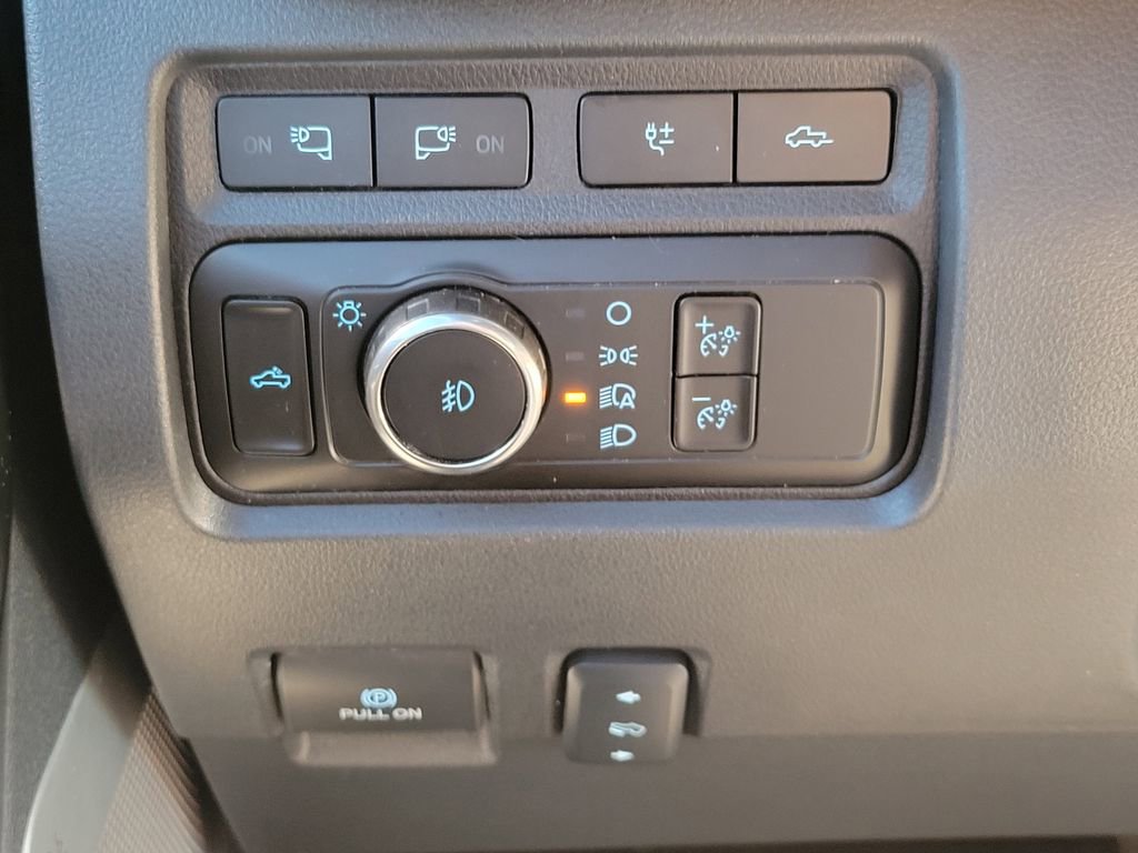 Certified 2024 Ford F350 Platinum image 26