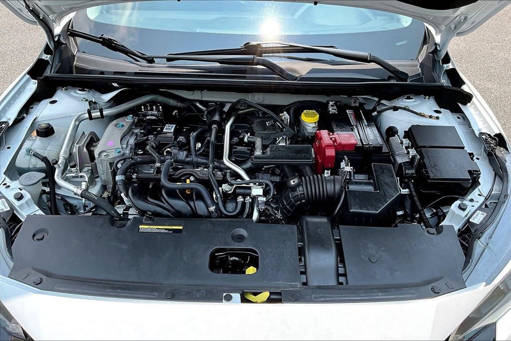 Used 2025 Nissan Sentra SV FWD image 32