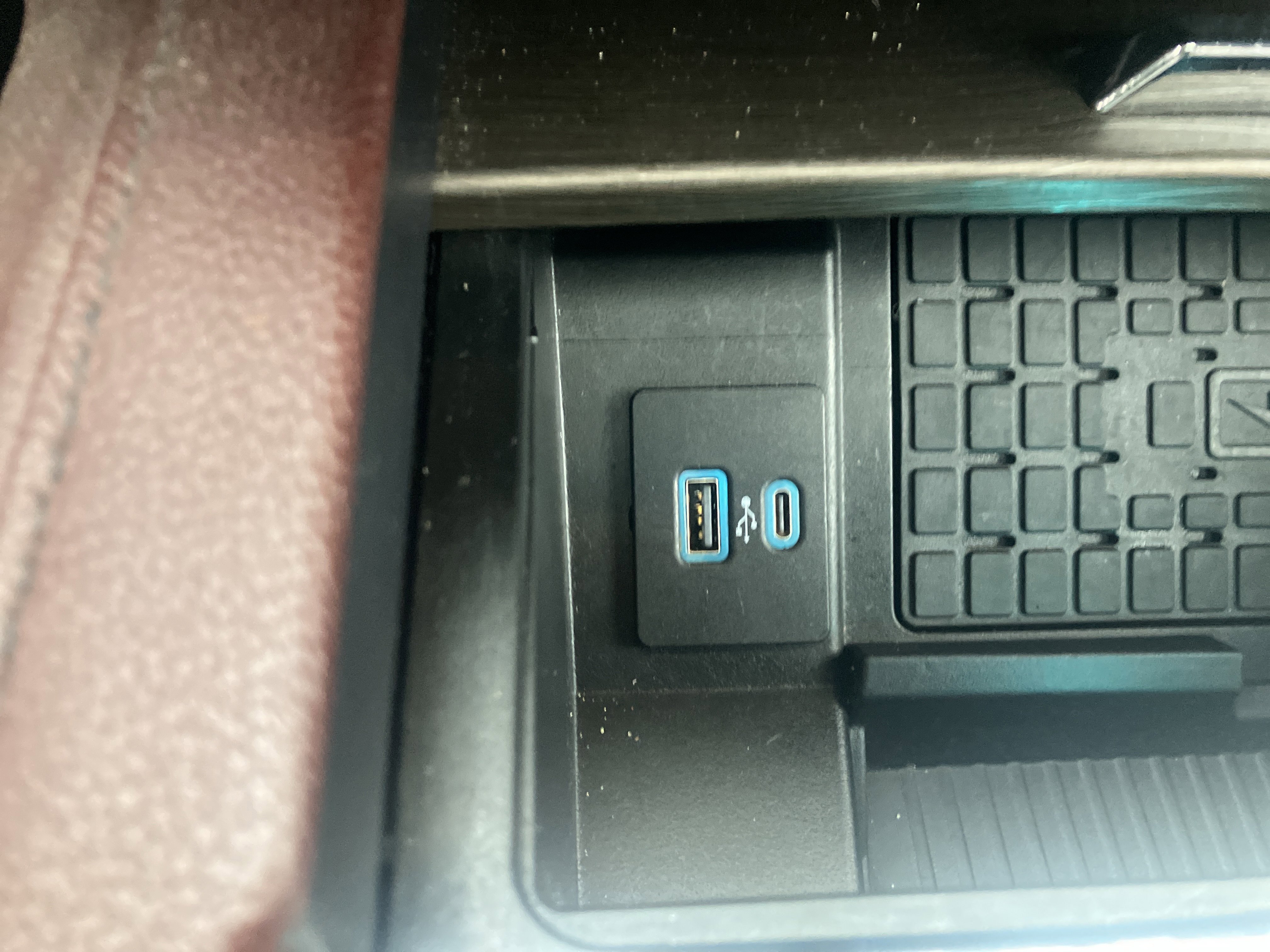 Certified 2022 Ford Expedition Max Limited image 33