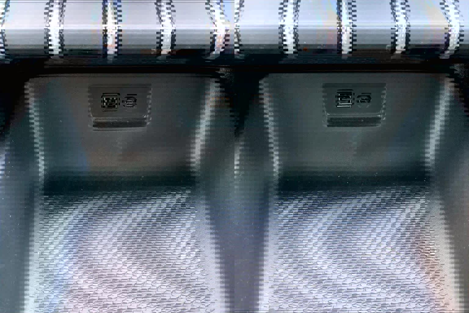 Used 2026 GMC Terrain Elevation image 34