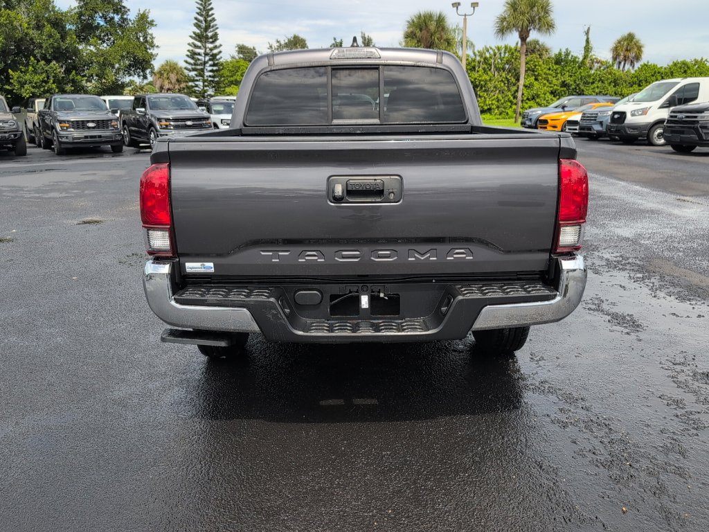 Used 2023 Toyota Tacoma SR5 RWD image 4