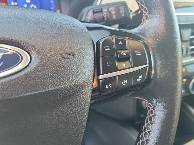 Certified 2022 Ford Escape Titanium w/ Titanium Premium Package image 27