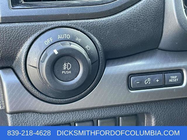 Used 2020 Nissan Titan PRO-4X w/ Pro-4x Convenience Package image 19