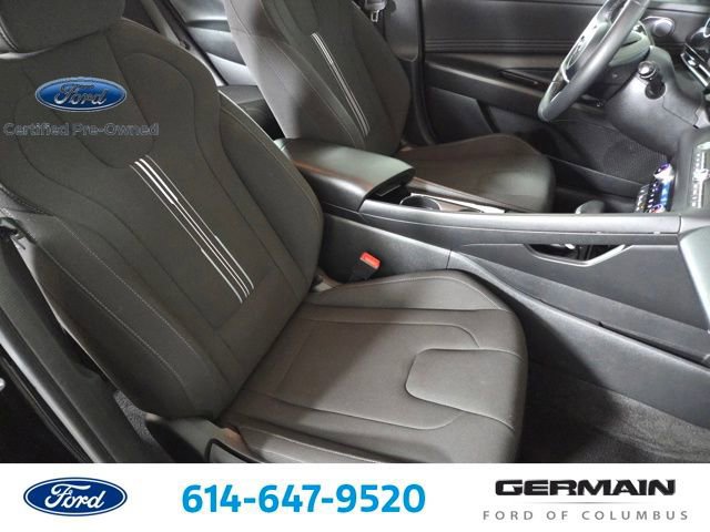 Used 2023 Hyundai Elantra SEL w/ Convenience Package FWD image 32