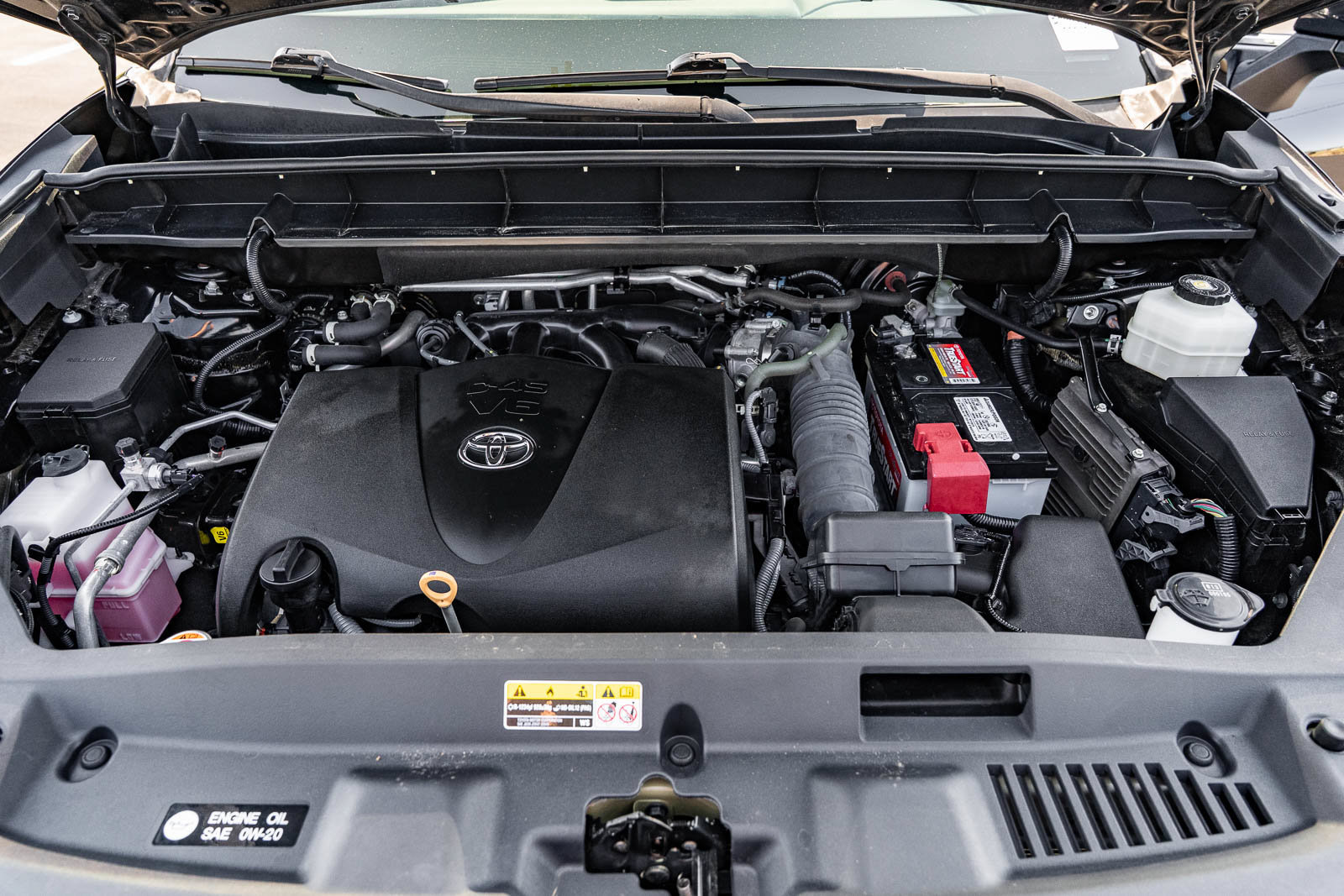 Used 2022 Toyota Highlander XLE FWD image 20