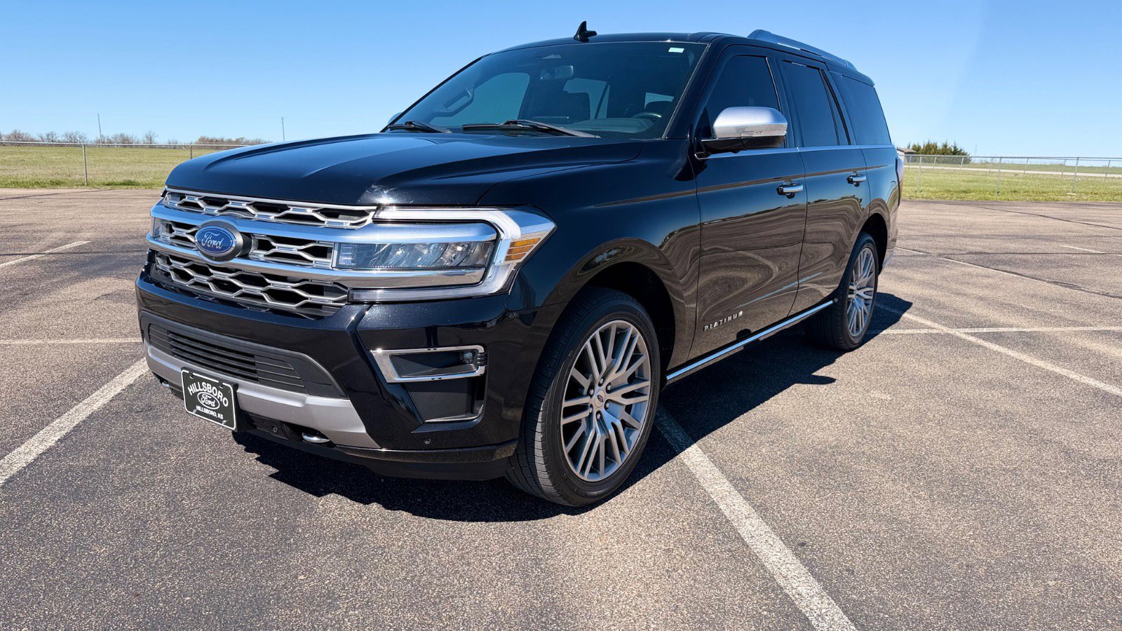 Certified 2022 Ford Expedition Platinum AWD/4WD image 13