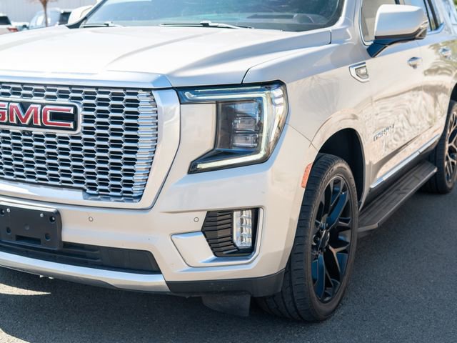 Used 2021 GMC Yukon Denali image 2