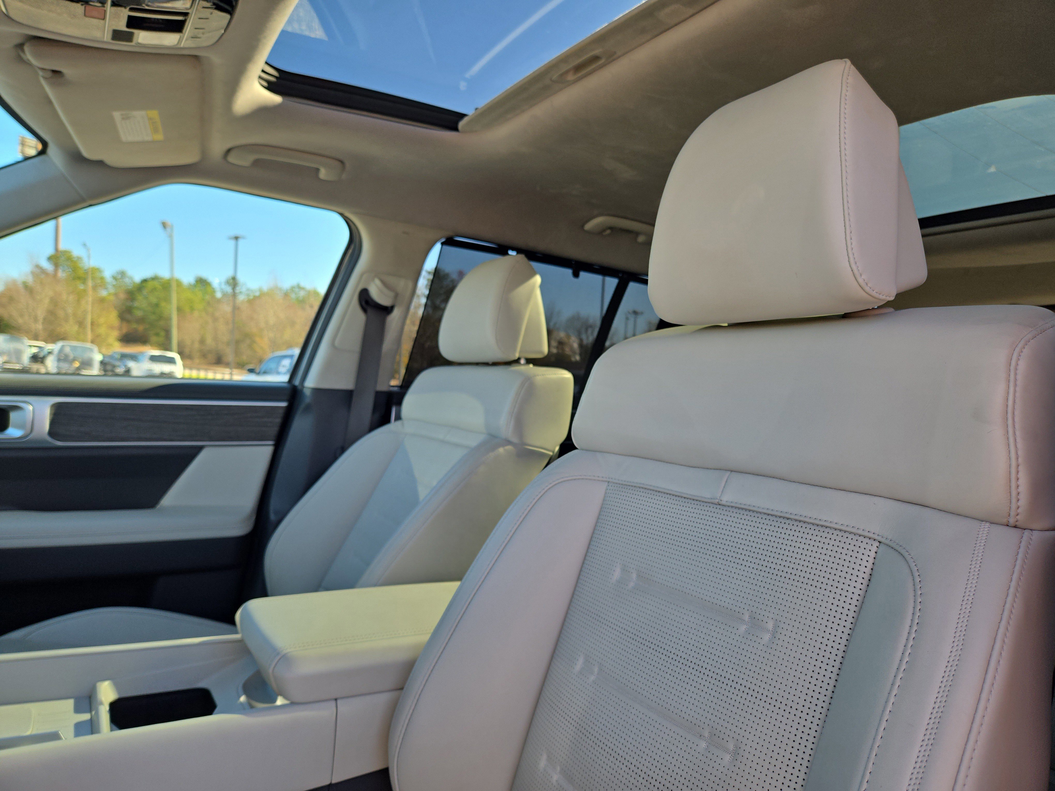 Used 2024 Hyundai Santa Fe Calligraphy image 27