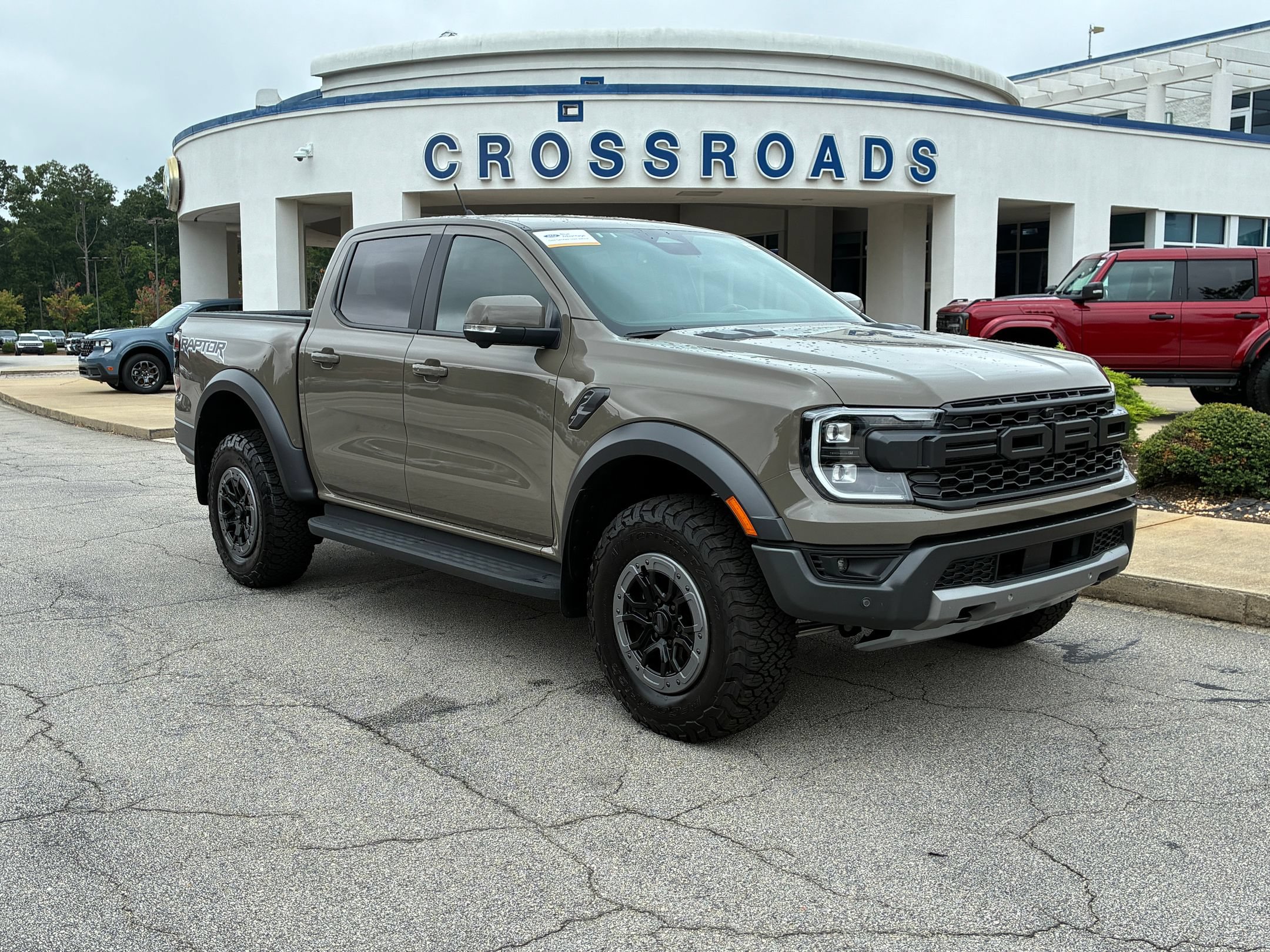 Certified 2025 Ford Ranger Raptor AWD/4WD image 1