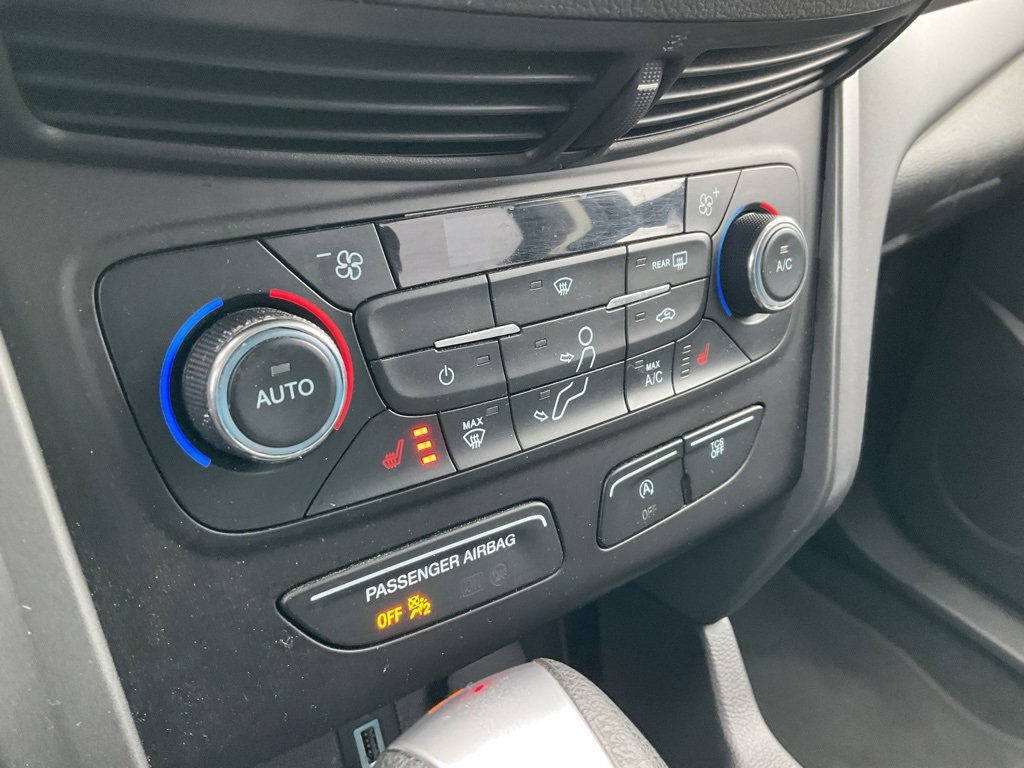 Certified 2017 Ford Escape SE w/ SE Cold Weather Package image 14