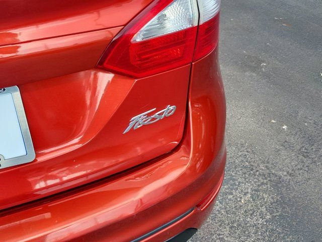 Certified 2019 Ford Fiesta SE FWD image 5