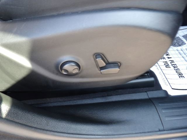 Used 2022 Jeep Cherokee Latitude Lux w/ Sun & Sound Group image 34