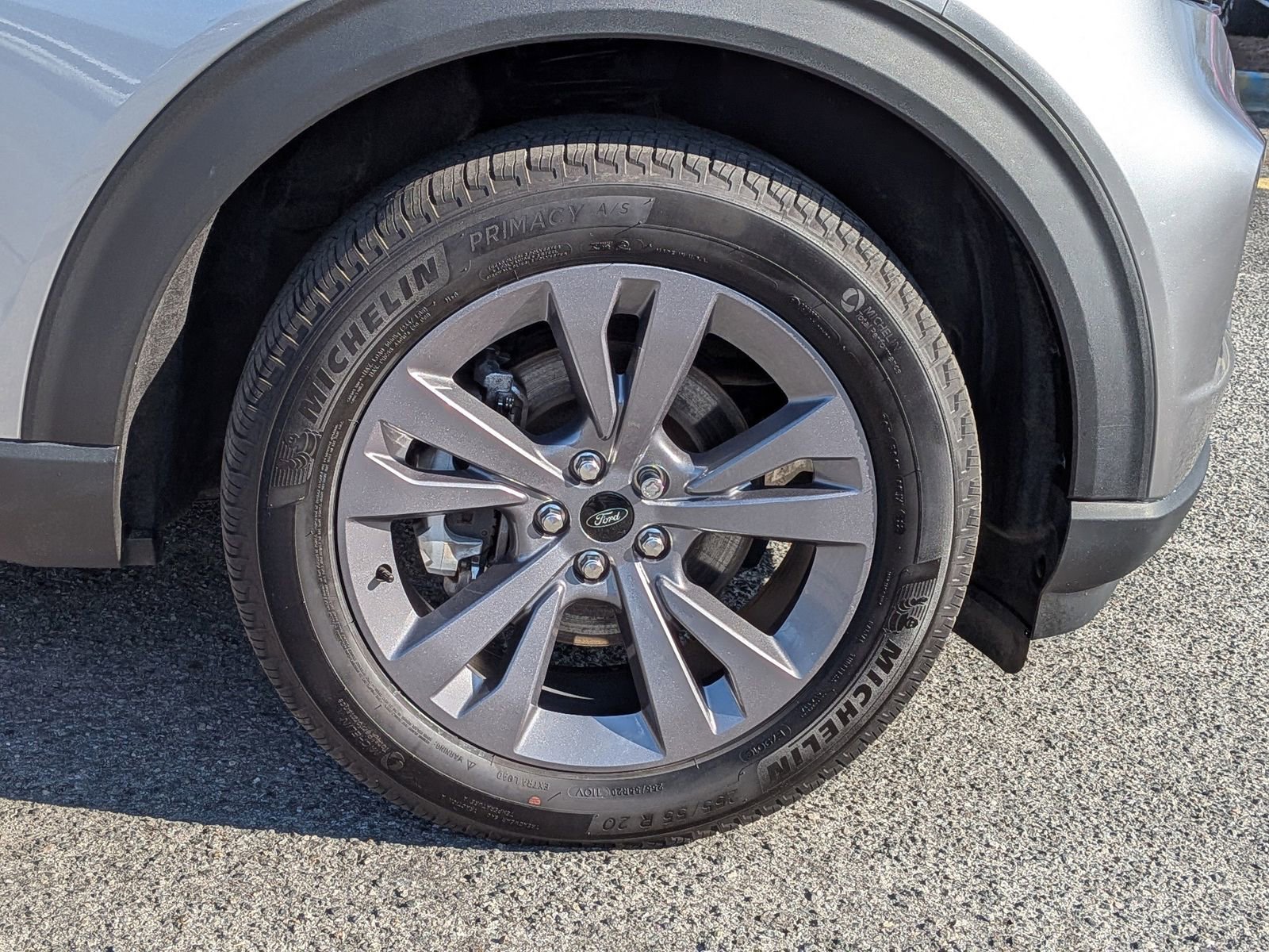 Certified 2022 Ford Explorer XLT w/ Equipment Group 202A image 13