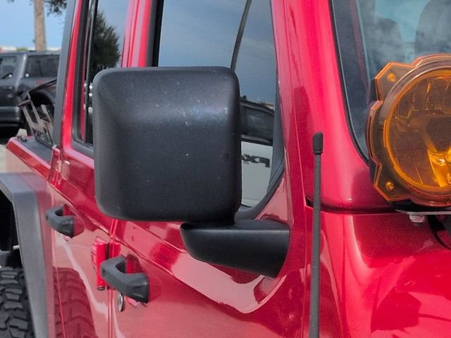 Used 2020 Jeep Gladiator Rubicon AWD/4WD image 12