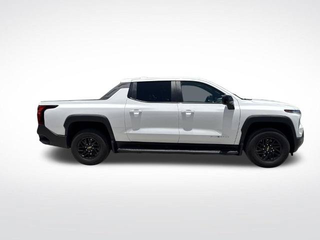 Used 2024 Chevrolet Silverado EV W/T AWD/4WD image 4