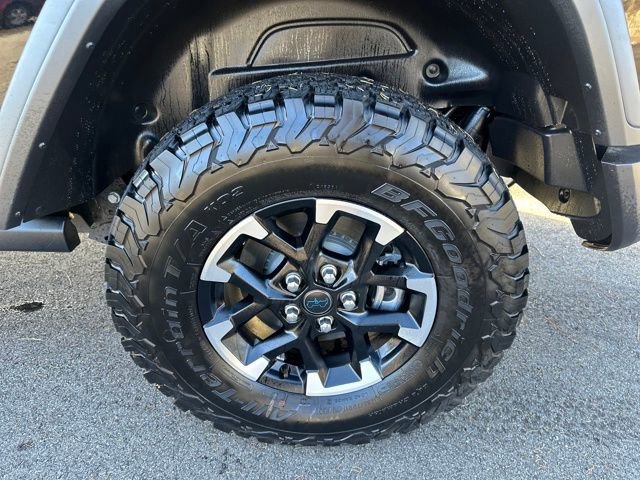 Used 2025 Jeep Wrangler Unlimited Rubicon 4xe w/ Safety Group image 15