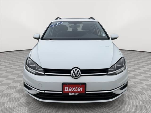 Used 2018 Volkswagen Golf SE FWD image 3